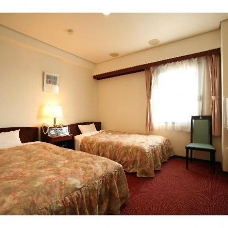 Hotel Seven Seven Takaoka Zewnętrze zdjęcie