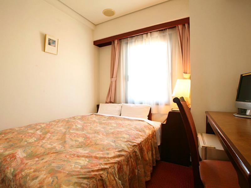 Hotel Seven Seven Takaoka Zewnętrze zdjęcie